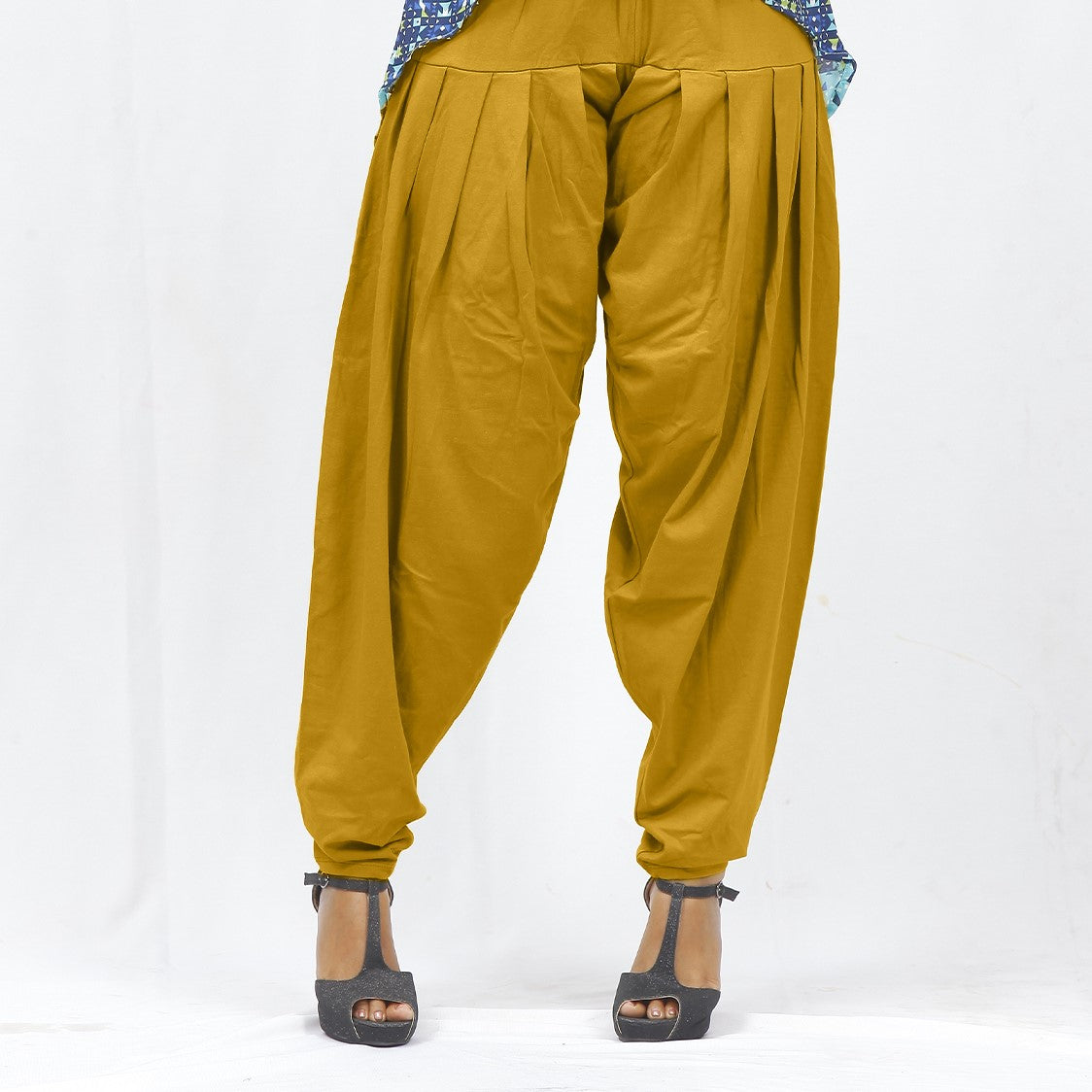 Vanji Tops